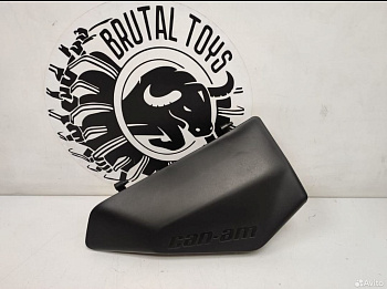 Крышка бардачка BRP Maverick R бу